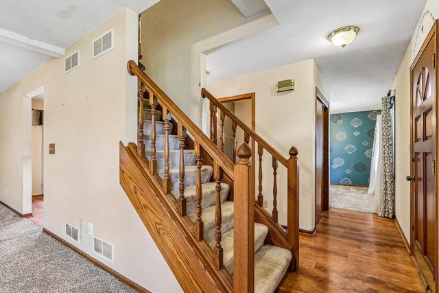 28604 Burma LANE, Waterford, WI 53185