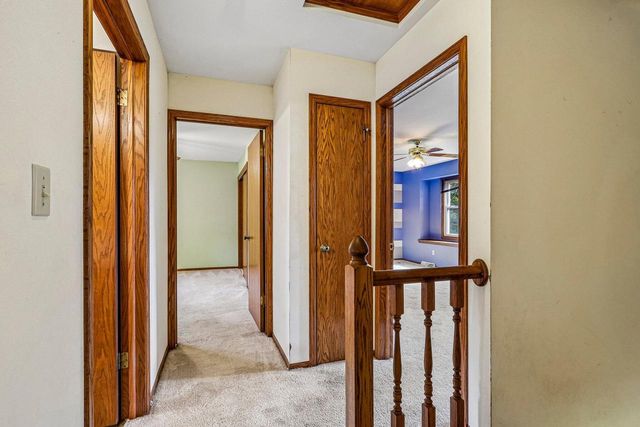 28604 Burma LANE, Waterford, WI 53185