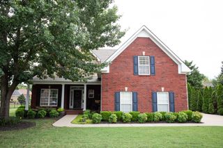 2108 Olmstead Ct, Murfreesboro, TN 37128
