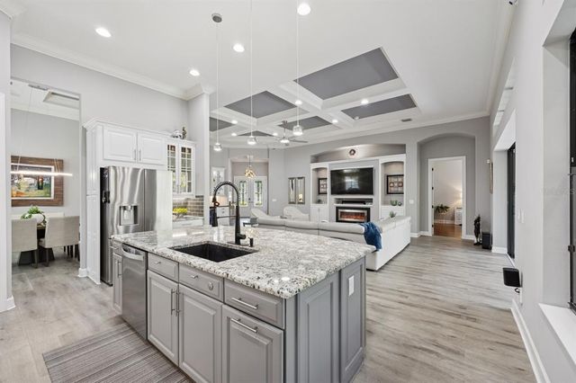 14817 SECRET HARBOR PLACE, Lakewood Ranch, FL 34202