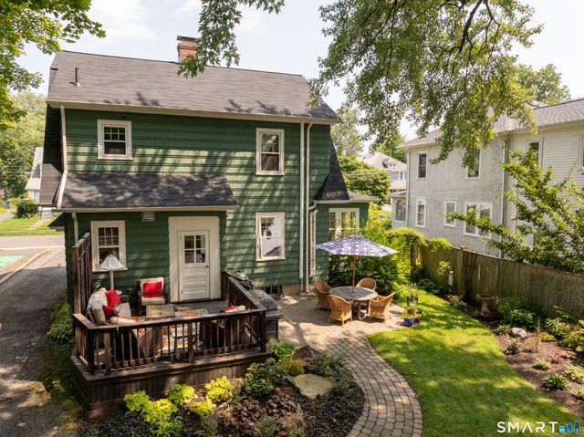 23 Westfield Road, West Hartford, CT 06119