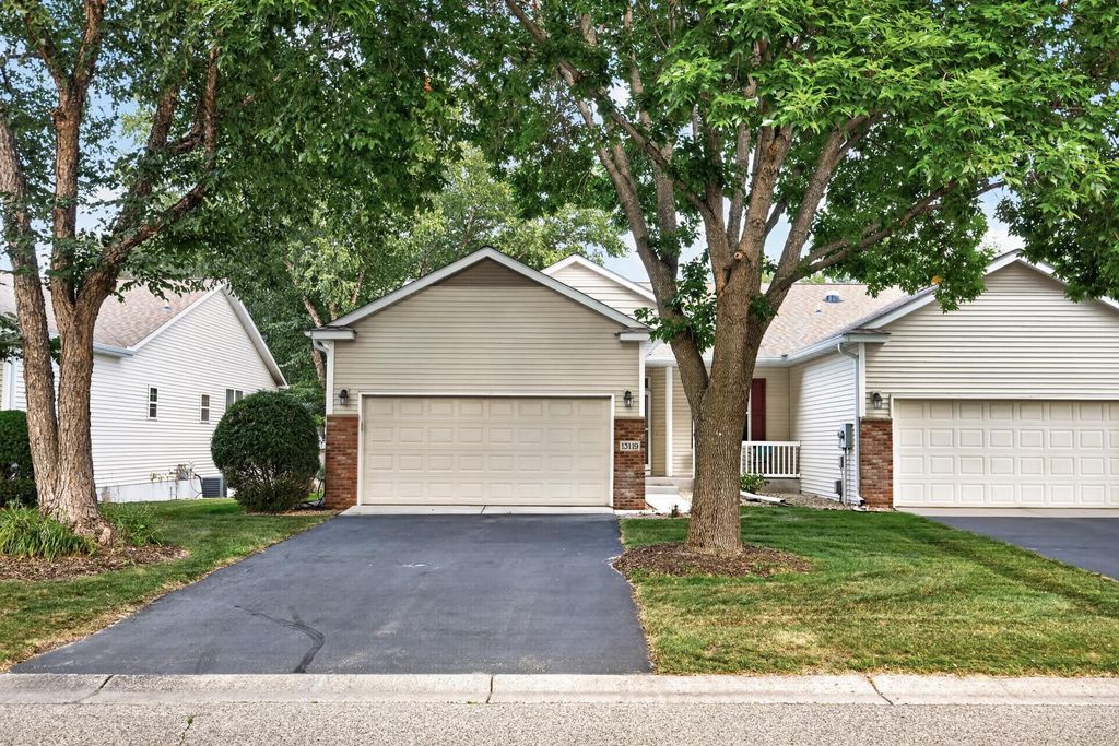13119 Aberdeen Street NE, Blaine, MN 55449
