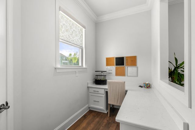 1861 Longmoore Ln, Brentwood, TN 37027