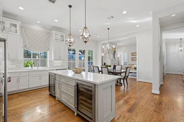 259 Green Boulevard, Shenandoah, TX 77384