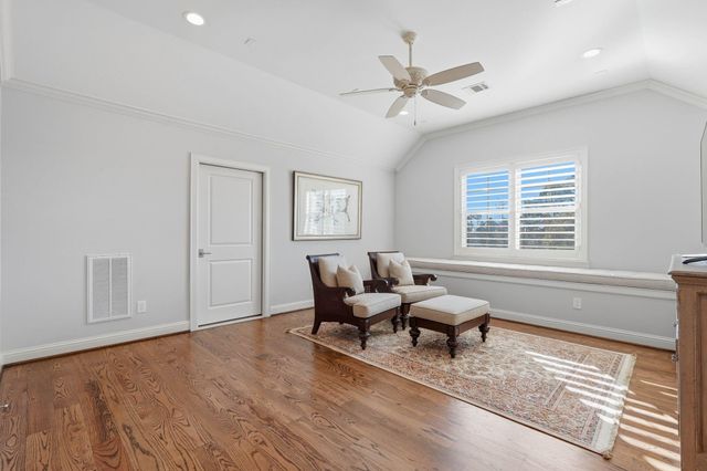 259 Green Boulevard, Shenandoah, TX 77384