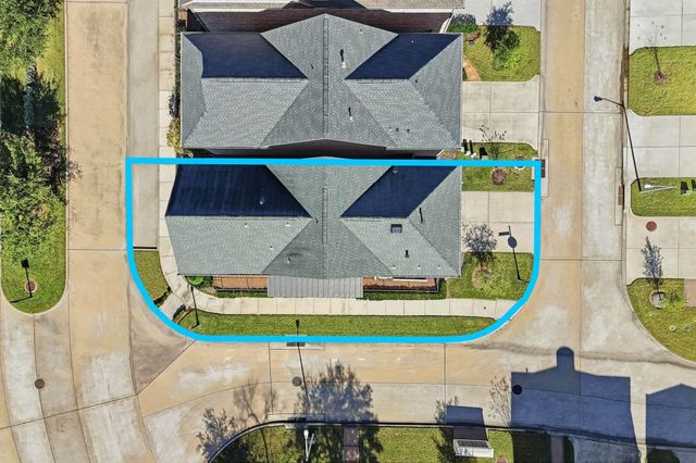 259 Green Boulevard, Shenandoah, TX 77384