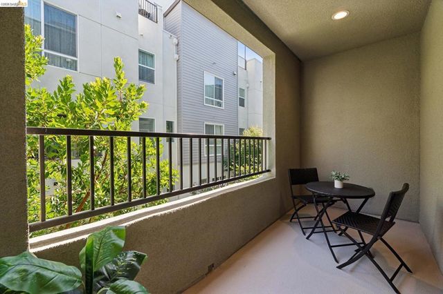 1532 Seawind Dr, Richmond, CA 94804