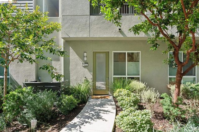 1532 Seawind Dr, Richmond, CA 94804