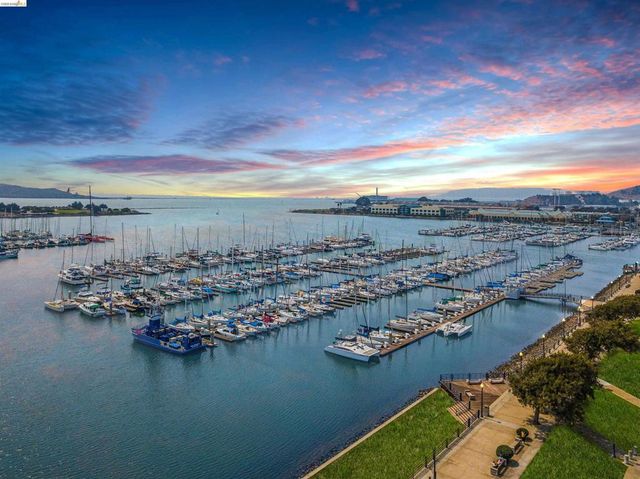1532 Seawind Dr, Richmond, CA 94804