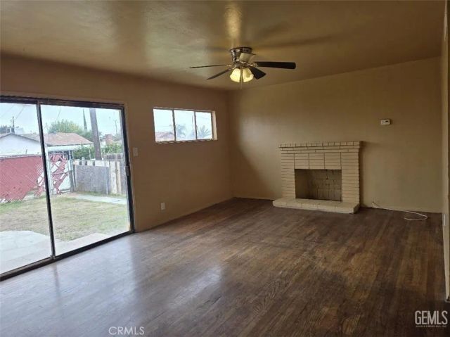 2217 Fairfax Road, Bakersfield, CA 93306