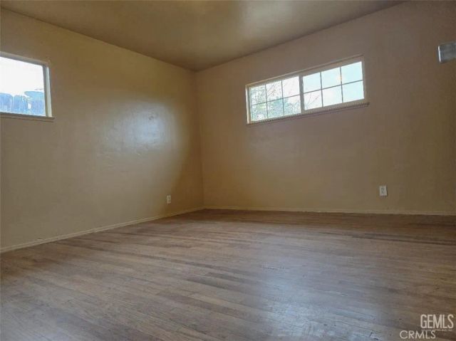 2217 Fairfax Road, Bakersfield, CA 93306