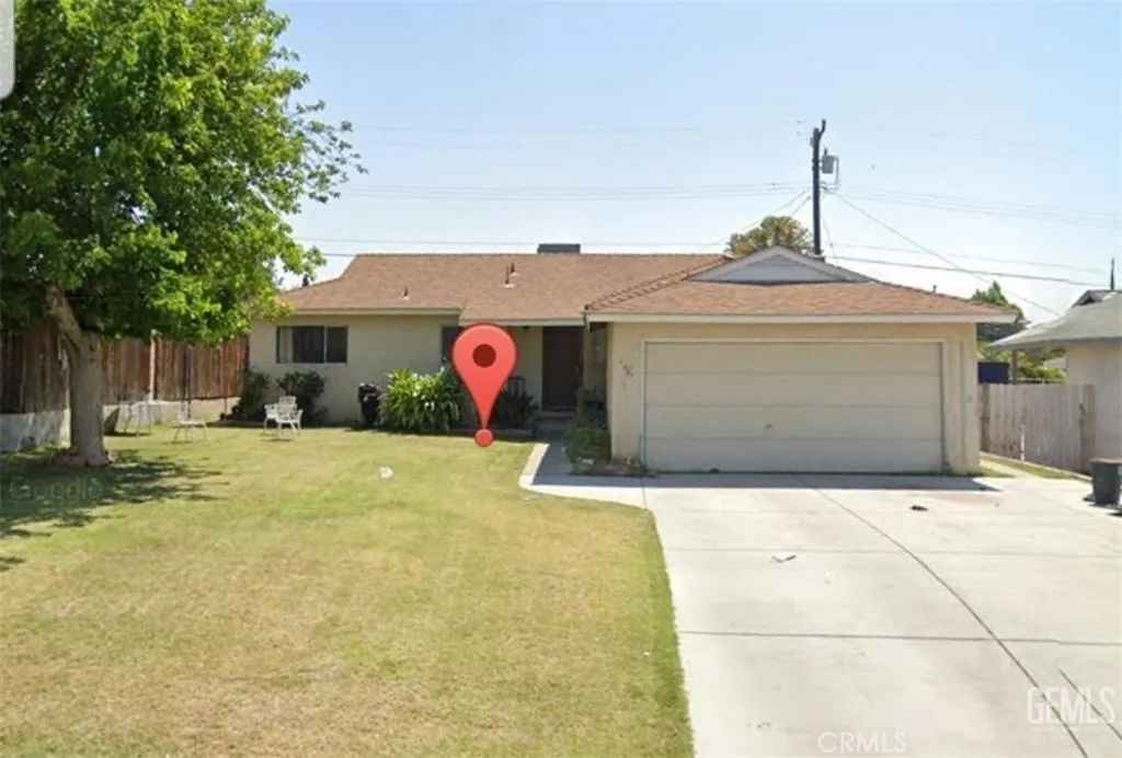 2217 Fairfax Road, Bakersfield, CA 93306