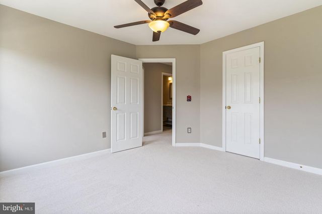 20804 MIRANDA FALLS SQ, Sterling, VA 20165