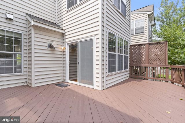 20804 MIRANDA FALLS SQ, Sterling, VA 20165