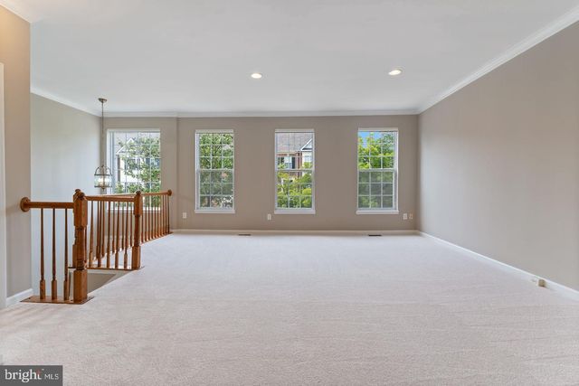 20804 MIRANDA FALLS SQ, Sterling, VA 20165