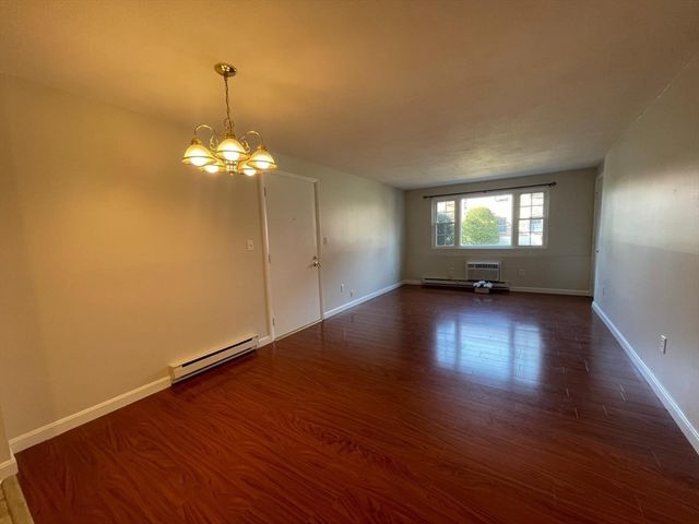 16-A Mayberry Dr 1, Westborough, MA 01581