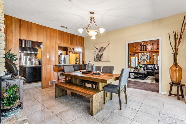 916 Kimbrough Road, Azle, TX 76020