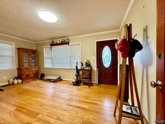 222 Clearview Street SW, Decatur, AL 35601