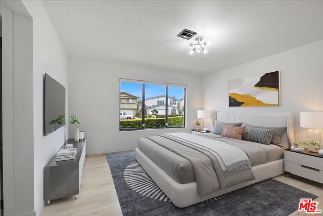 3490 ST SUSAN Place, Los Angeles, CA 90066