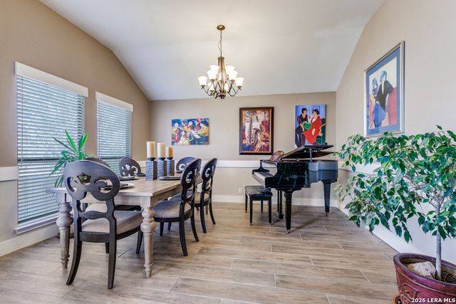 19102 E Birdsong, San Antonio, TX 78258