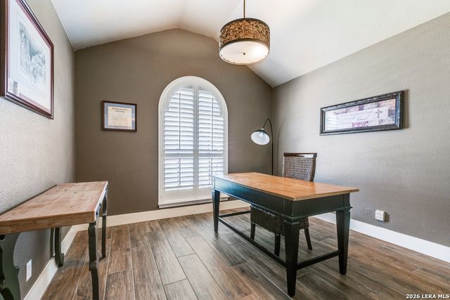 19102 E Birdsong, San Antonio, TX 78258