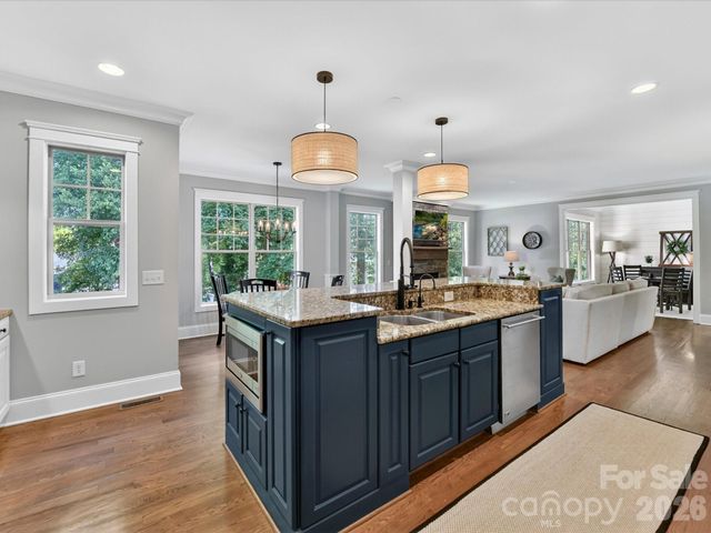 5607 Open Book Lane, Charlotte, NC 28270