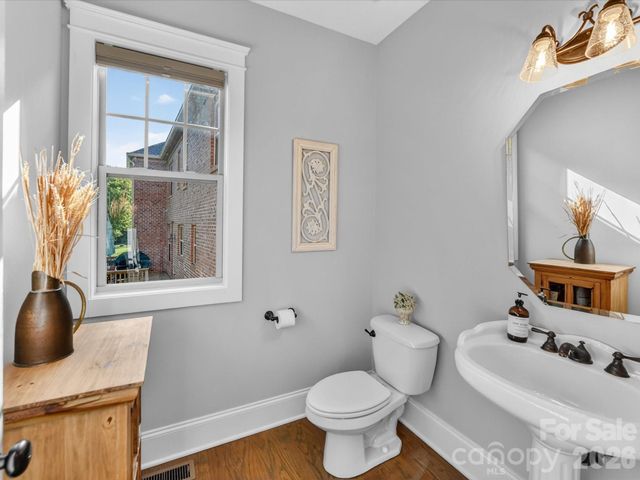 5607 Open Book Lane, Charlotte, NC 28270