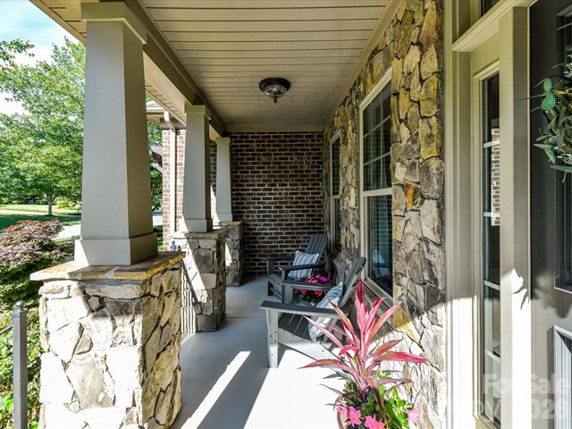 5607 Open Book Lane, Charlotte, NC 28270