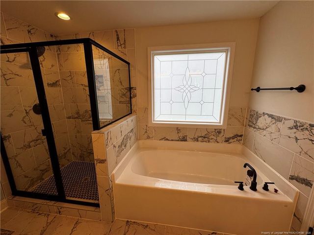 7194 Manassas Street, Fayetteville, NC 28304