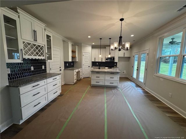 7194 Manassas Street, Fayetteville, NC 28304