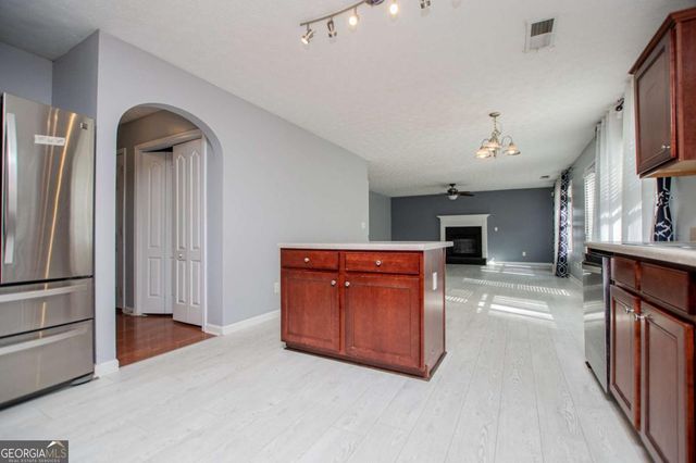 728 Sycamore Drive, Villa Rica, GA 30180