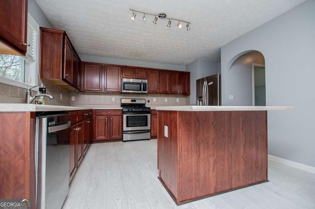 728 Sycamore Drive, Villa Rica, GA 30180