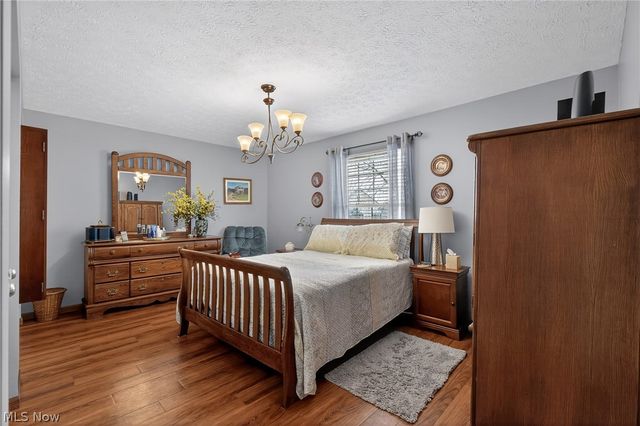 8038 Norriton Circle NW, North Canton, OH 44720