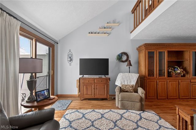 8038 Norriton Circle NW, North Canton, OH 44720