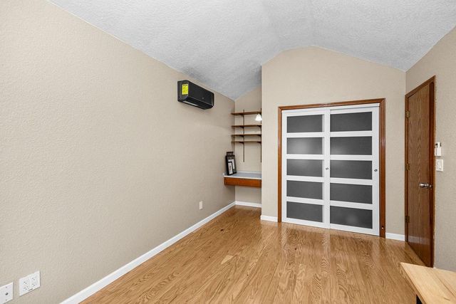 1934 Pontiac St, Oakdale, CA 95361