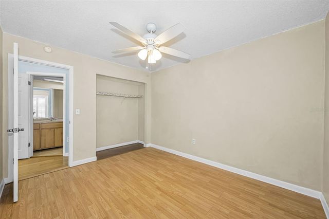 105 PETERSON LANE, Palm Harbor, FL 34683