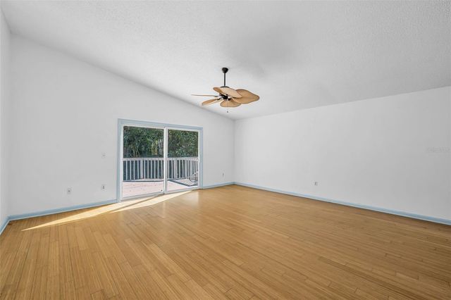 105 PETERSON LANE, Palm Harbor, FL 34683