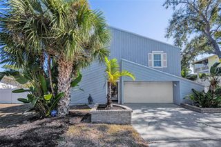 105 PETERSON LANE, Palm Harbor, FL 34683