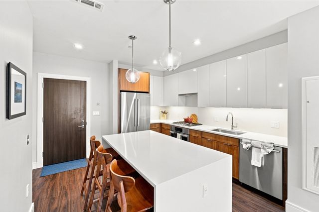 99 Sumner St 210, Boston, MA 02128