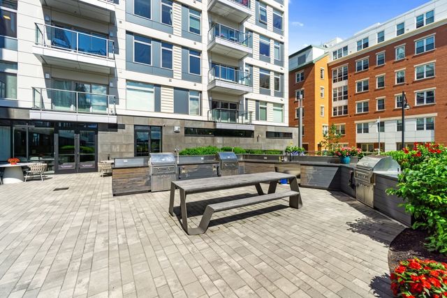 99 Sumner St 210, Boston, MA 02128