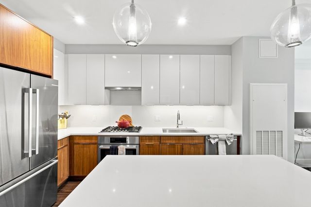 99 Sumner St 210, Boston, MA 02128