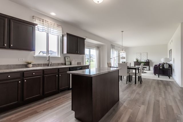 933 WILLOW Road, Manteno, IL 60950