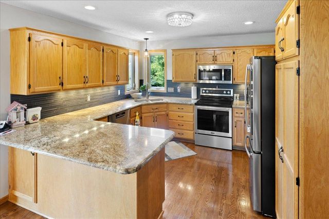 15870 Fenway Avenue N, Hugo, MN 55038