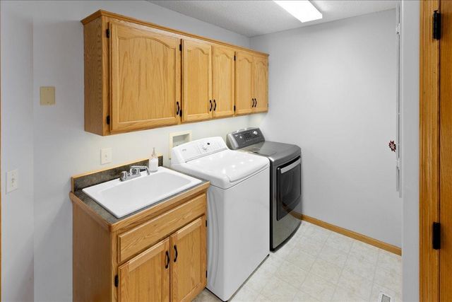 15870 Fenway Avenue N, Hugo, MN 55038