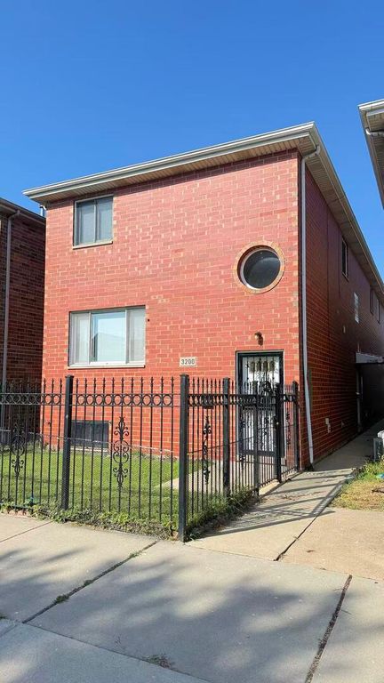 3200 S Throop Street B, Chicago, IL 60608 — exterior