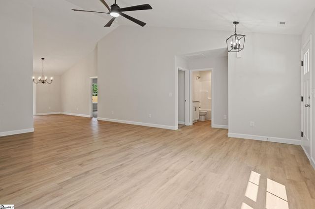 4043 Ridge Road, Greer, SC 29651