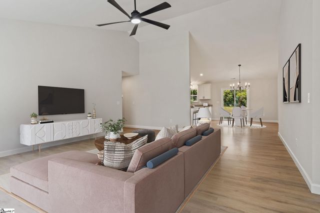 4043 Ridge Road, Greer, SC 29651