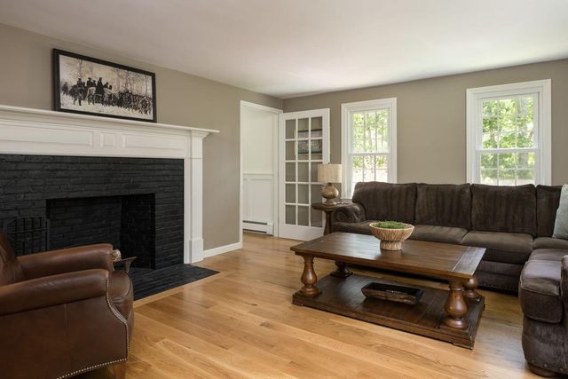 9 Fairfield Drive, East Sandwich, MA 02537