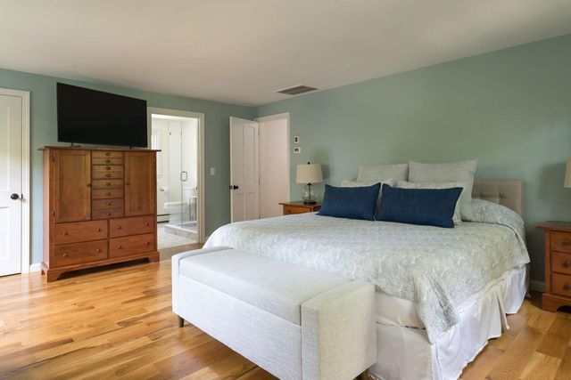 9 Fairfield Drive, East Sandwich, MA 02537