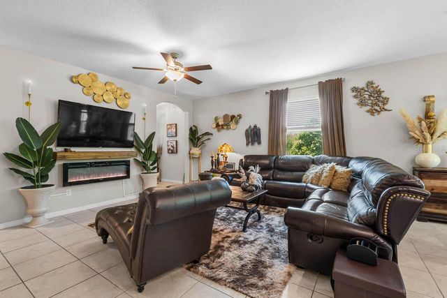 635 ROYAL EMPRESS DRIVE, Ruskin, FL 33570